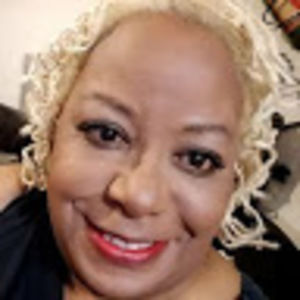 Meet your Posher, Connie